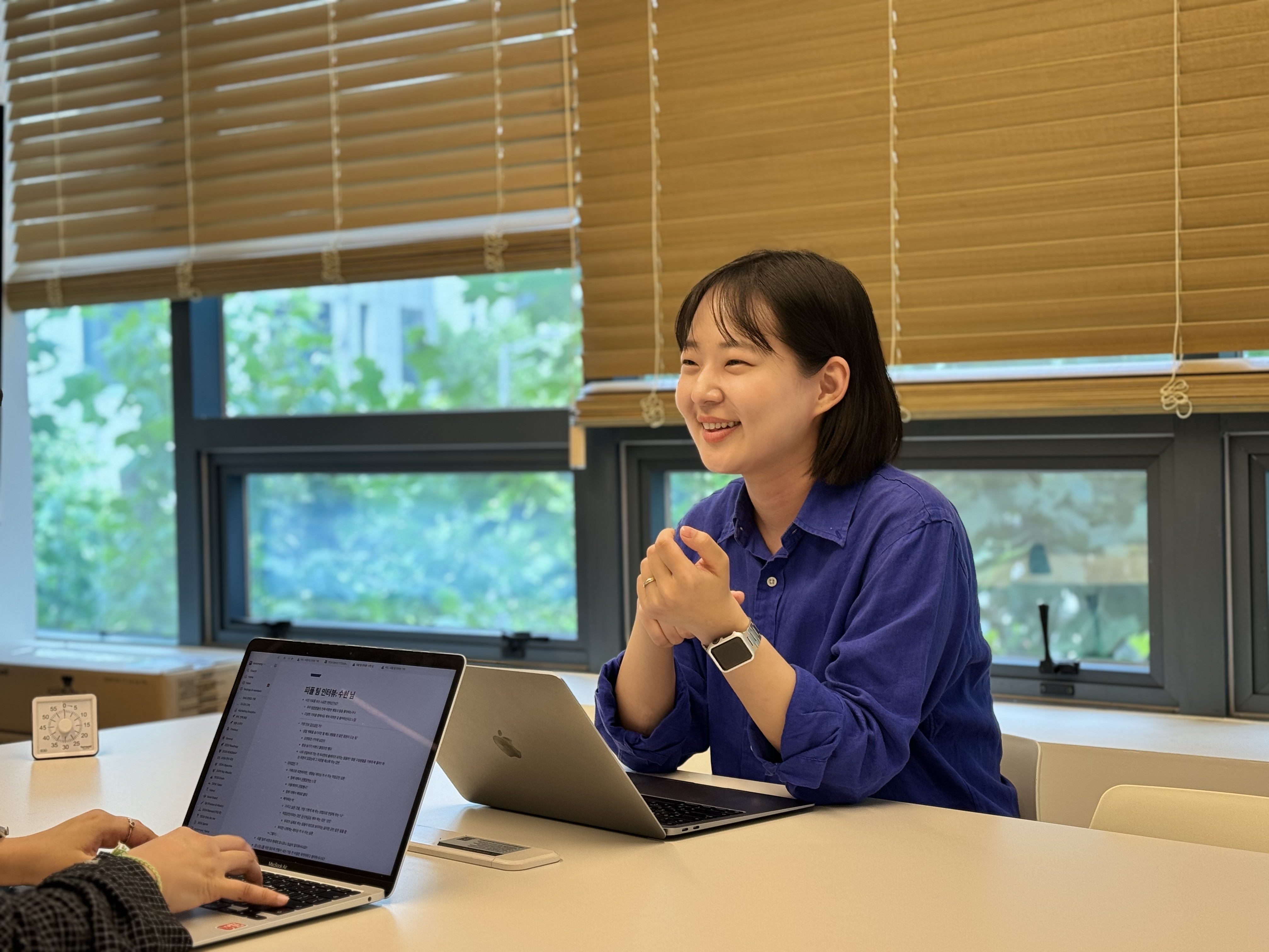 모니모니 채용 히어로 이미지